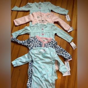 5 size 9m footie pajamas